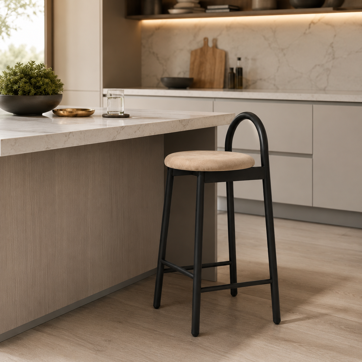520 Bar & Counter Stool