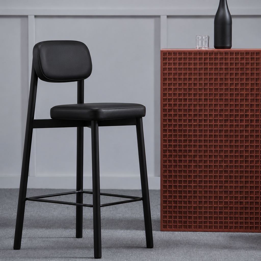 699 Bar & Counter Stool